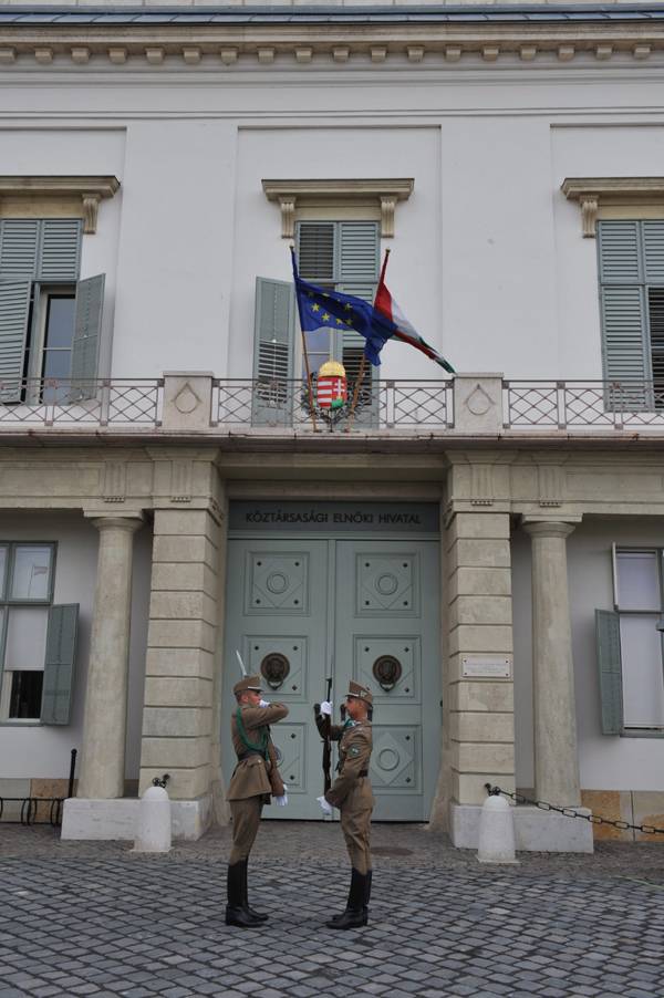 &bullet;  Fotó: MTI