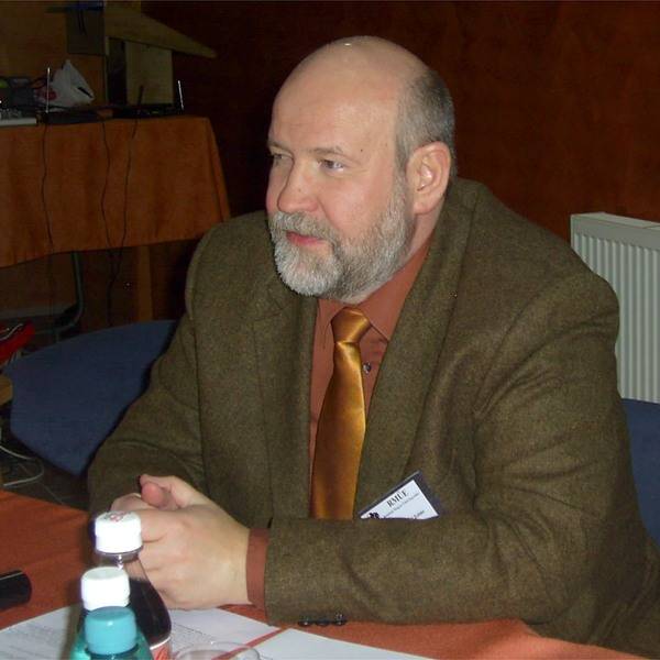 Menedzsmenttel a válság ellen - beszélgetés Pánczél Zoltánnal