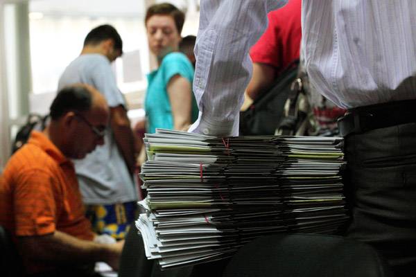 Villámcsődület és adósztrájk