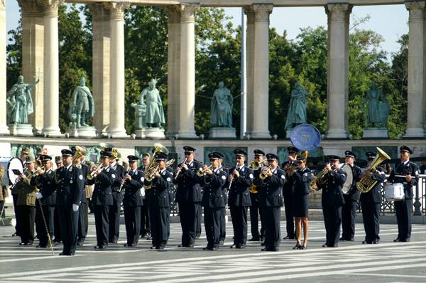 Krónika – Kávé – Képriport (46. rész) – Az augusztus 20-i ünnepi Budapest képekben