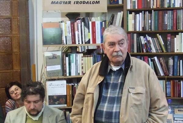 Két új Polis-kötetet ismertettek a Gaudeamus könyvesboltban