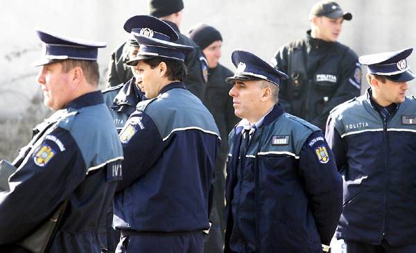Lakat kerülhet a legtöbb vidéki rendőrőrsre