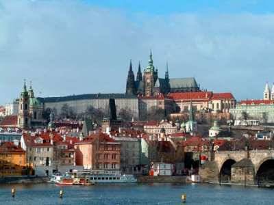 Prága, az ezertornyú és -ízű város
