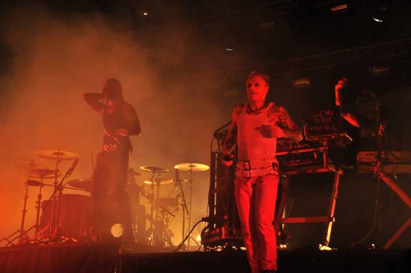 FRISSÍTVE – Öngyilkos lett Keith Flint, a The Prodigy brit együttes frontembere