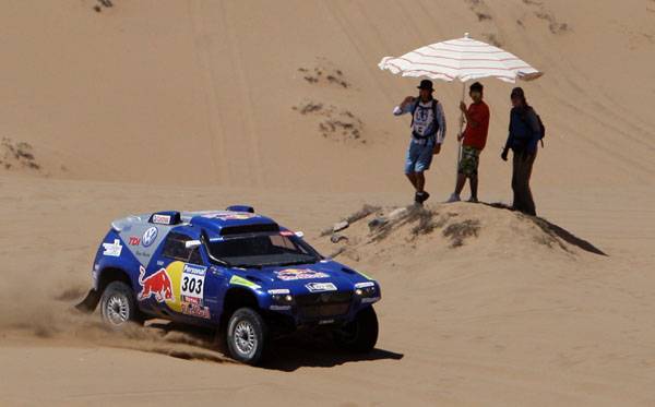 Despres és Sainz vezet tíz etap után