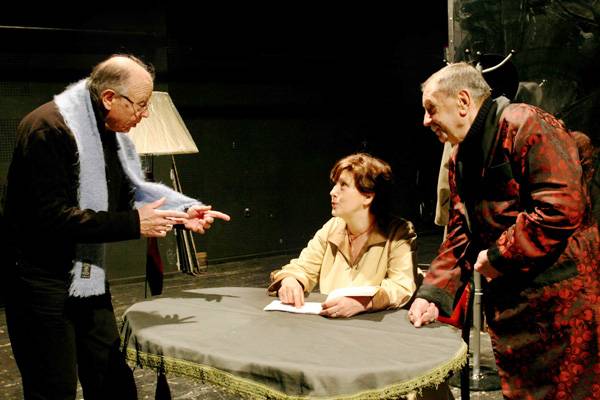 Küzdelemre int John Malkovich