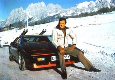 James Bond-múzeum nyílt Angliában