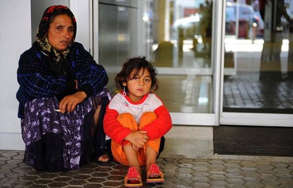 Megkezdődtek a romakitoloncolások