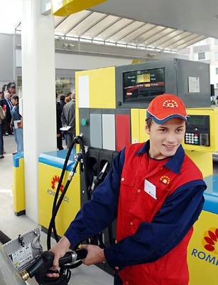 Dinu Patriciu eladta a Rompetrolt