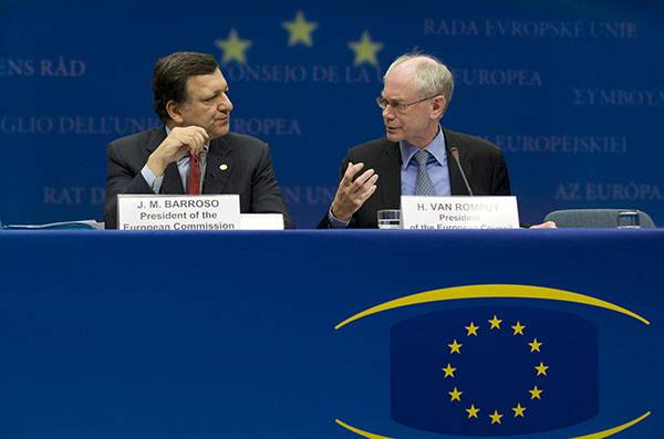 Konkrét döntések nem születtek a csütörtök hajnalig tartó EU-csúcson