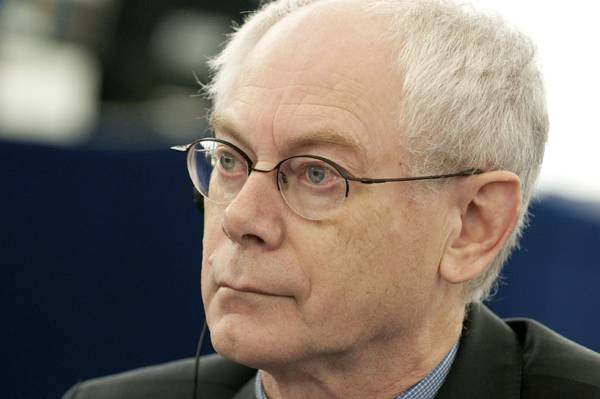 A pénzügyi stabilitás biztosítása lesz a mai EU-csúcs központi témája