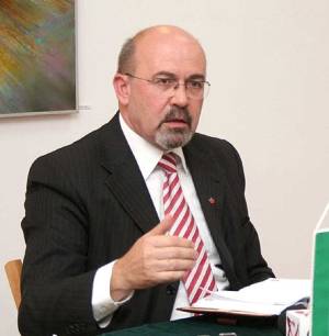 Markó: Részt kell venni a döntéshozatalban 