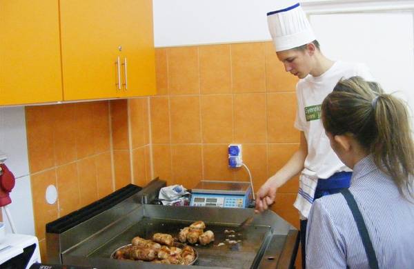 „Odakozmált”  erdélyi szakácsképzés