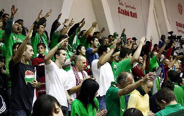Pénzt gyűjtenek a drukkerek a Sepsi BC megsegítésére