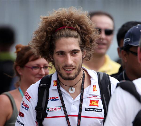  Tragédia a MotoGP-ben: Marco Simoncelli belehalt szepangi sérüléseibe