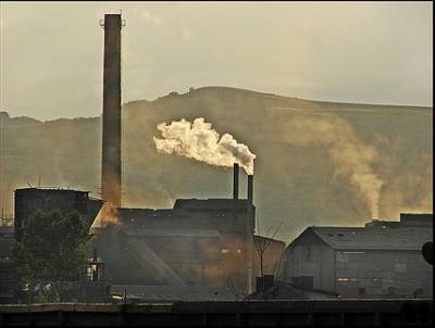 Bezárja kapuit a legnagyobb román szennyező 
