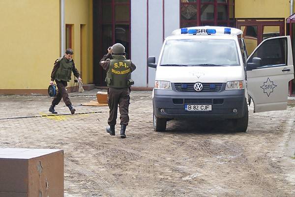 Bombariadó Sepsiszentgyörgyön: sok hűhó egy üres bőröndért