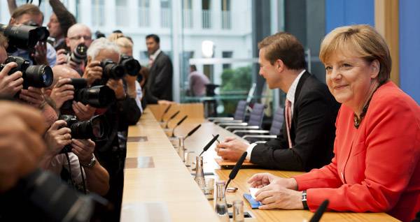 Görög mentőakció kompromisszumokkal