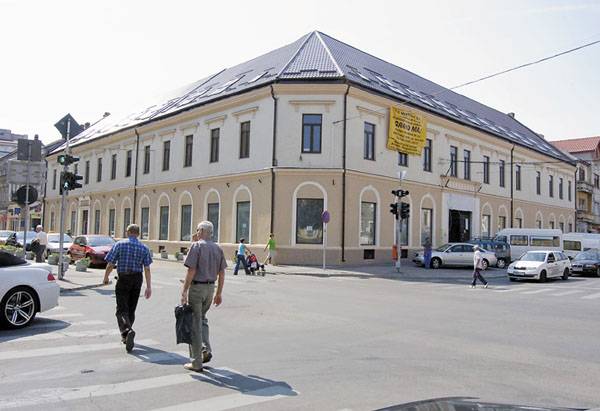 Decemberben pláza nyílik Szatmáron