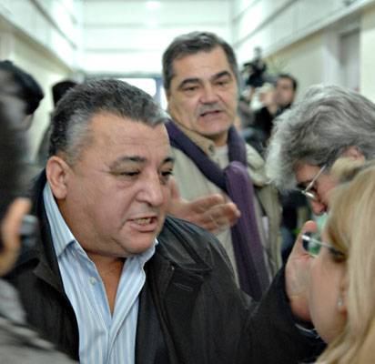 Ioan Botiş fejét követelik