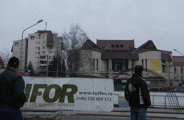 Vitaestet szervezett a MÚRE a marosvásárhelyi színház problémáiról