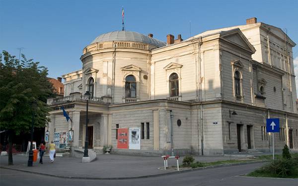 Ünnepi, évfordulós évad a szatmárnémeti Harag György Társulatnál
