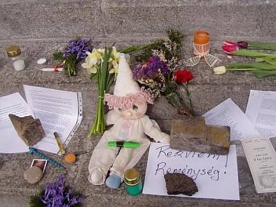 Demonstráció a Színházi Világnapon Nagyváradon
