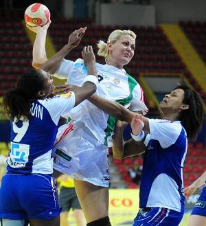 A magyarok és a románok is középdöntősök az Eb-n 