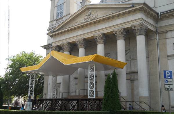 &bullet;  Fotó: A szerző felvétele