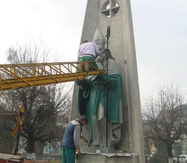 &bullet;  Fotó: A szerző felvétele