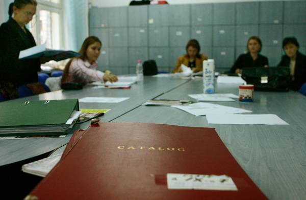  Tanári bértörvény felelősségvállalással