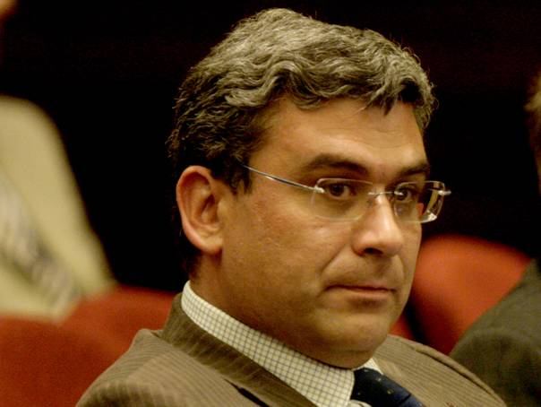 Baconschi is megelégelte a francia „tréfákat”