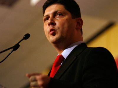 Corlăţean figyelmeztetése: Füzes Oszkár ne beszéljen etnikai autonómiáról!