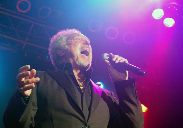  Egy szívtipró számvetése: Tom Jones-koncert Budapesten