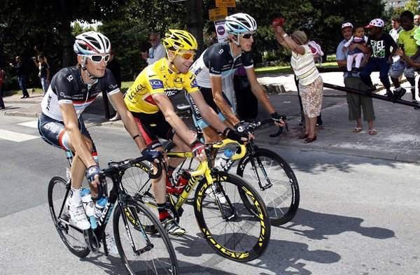 Cadel Evans történelmet írt a Tour de France-on