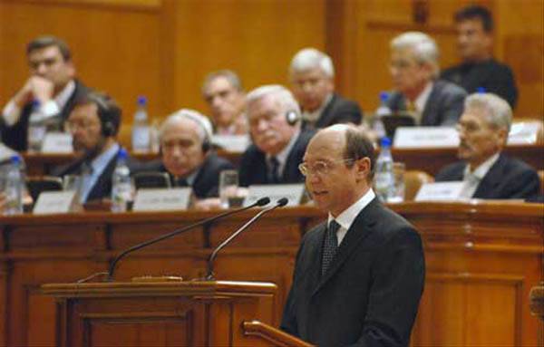 Traian Băsescu államfőnek nem tetszik a koalíció választásitörvény-javaslata
