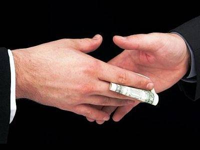 Transparency International: Romániában nem hatékony a korrupció elleni harc