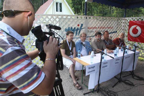 Tusványos: „A sajtó is piactermék, tehát nem lehet szabad”