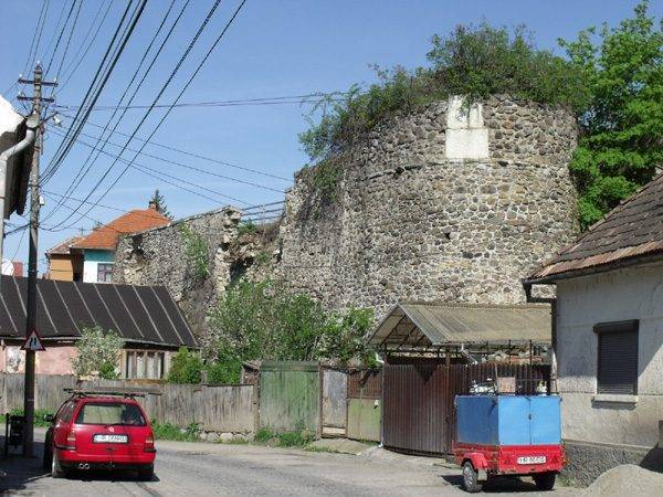 Restaurálják az udvarhelyi Székelytámadt várat