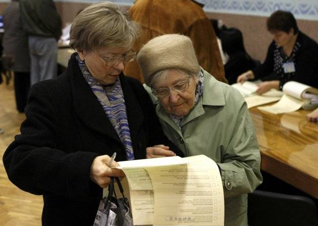 Megkezdődtek a parlamenti választások Ukrajnában