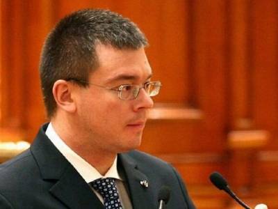 Ungureanu feltámasztaná a jobboldalt