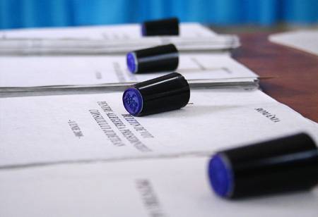 Mégsem tíz, hanem tizennégy államfőjelölt mérkőzik meg a novemberi választáson