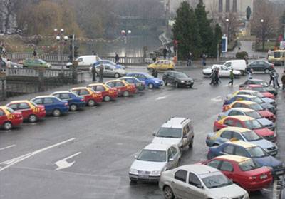 Folytatódik az engedélyek miatti  taxisháború Nagyváradon 