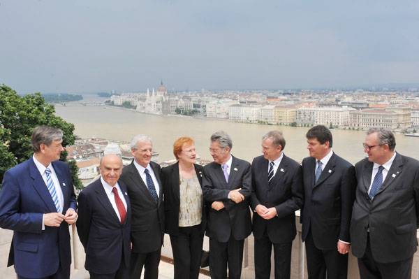 A vasfüggöny húsz évvel ezelőtti lebontására emlékeztek Budapesten