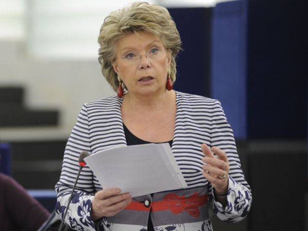 Tőkés: nem segít az EU a Székely Mikó Kollégium ügyében
