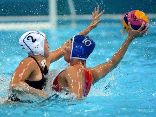 Szükség volt a titkos fegyverre is: vb-ezüstérmest vertek a magyar pólós lányok