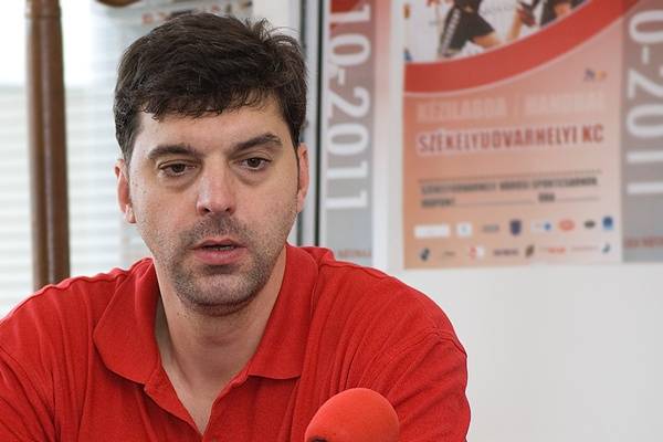 Cáfolta az edzőváltást az SZKC és az Oltchim is