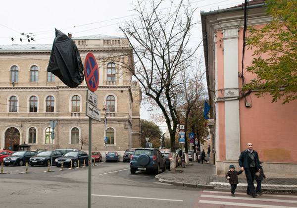 Kolozsvári civilek tiltakoznak a Farkas utcai mélygarázs ellen