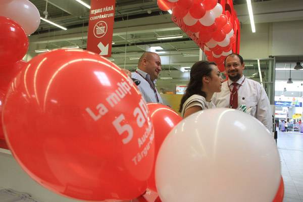 Egyelőre nem veszi meg a Realt az Auchan