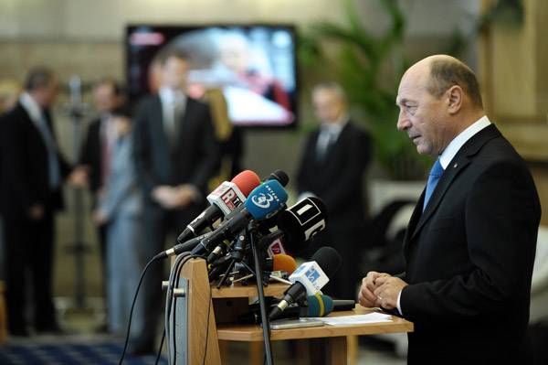 Elutazott Traian Băsescu az Európai Tanács brüsszeli találkozójára
